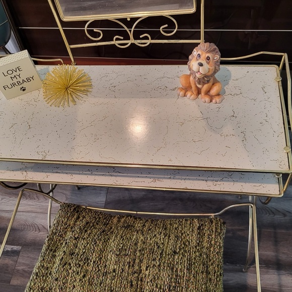 Hollywood Regency Vanity - Picture 4 of 7